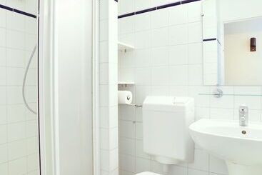 Short Stay Group Residence Les Lilas Serviced Apartments