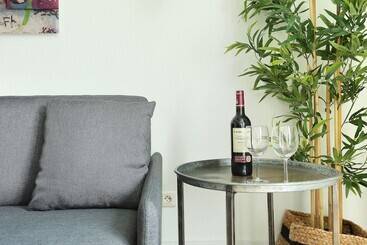 Short Stay Group Residence Les Lilas Serviced Apartments