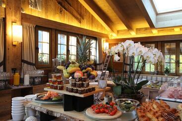 هتل De Rougemont & Spa