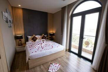 هتل Golden Emerald Resort