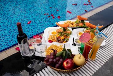 هتل Golden Emerald Resort