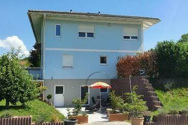 膳宿费 Maison D Hôtes Bleu Cudrefin