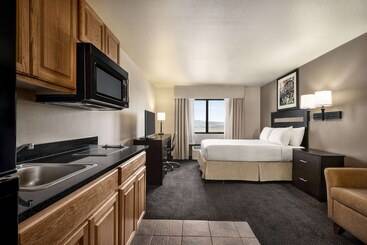 هتل Baymont By Wyndham Elko