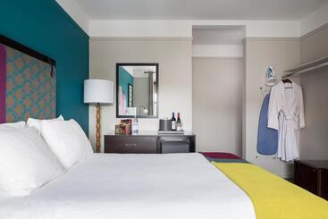 هتل City Suites