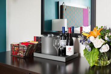 هتل City Suites