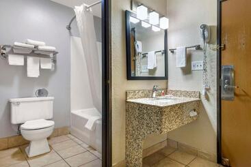 هتل Econo Lodge