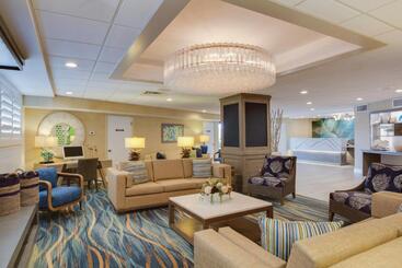 هتل Nautilus Inn  Daytona Beach