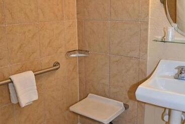 هتل Nautilus Inn  Daytona Beach