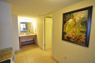 هتل Nautilus Inn  Daytona Beach