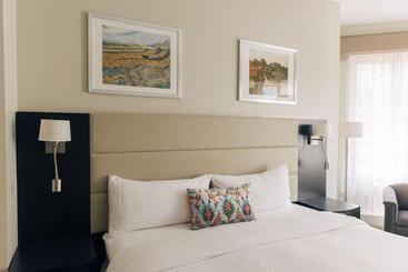 Hotel Newbury Guest House