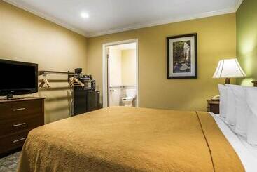 هتل Quality Inn Santa Barbara