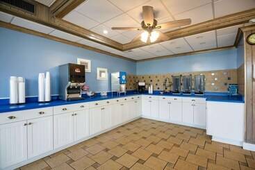 هتل Travelodge By Wyndham Outer Banks/kill Devil Hills