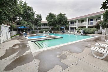 Motel 6addison, Tx  Dallas