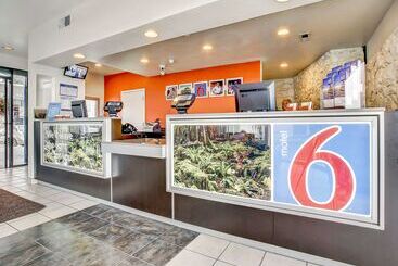 Motel 6 Coos Bay, Or