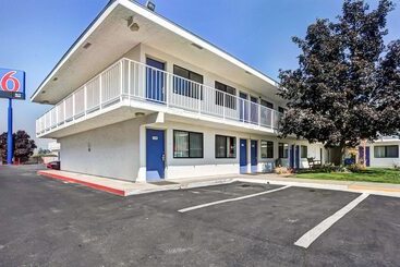 Motel 6medford, Or