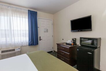 مُتل Days Inn By Wyndham Santa Maria