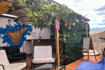 Arena Nest Hostel