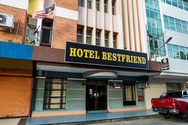 هتل Bestfriend By Oyo Rooms