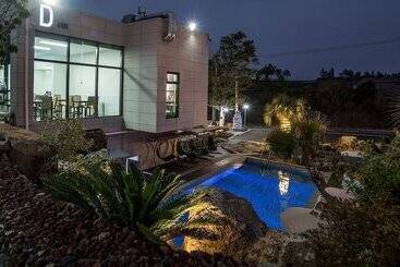 Jeju 29 Pool Villa