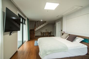 Jeju 29 Pool Villa