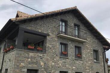 پانسیون Casa Campo
