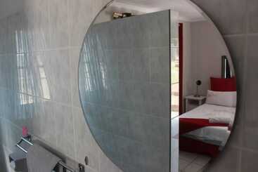 پانسیون Gabzone Guesthouse