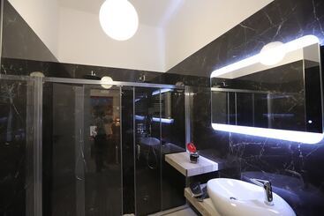 پانسیون Mecla Suites