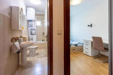 آپارتمانهای توریستها Apartments Ivana