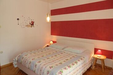 Apartments Irena