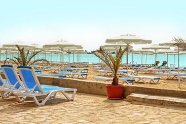 Bilyana Beach Hotel   All Inclusive & Free Beach Access