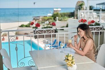 Bilyana Beach Hotel   All Inclusive & Free Beach Access
