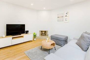 Espinho Beach 4 Stays