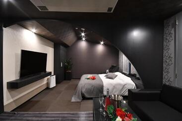 هتل Ageha Cinq Boutique