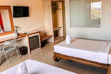 K2 Hotel @ Airport