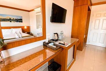 K2 Hotel @ Airport