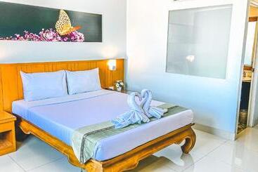 K2 Hotel @ Airport