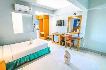 K2 Hotel @ Airport