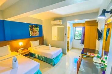 K2 Hotel @ Airport