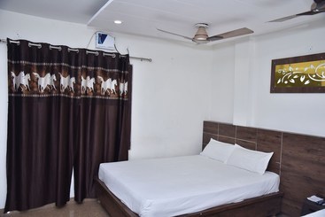 호텔 Quality Inn