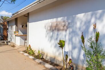 پانسیون Casa Blanca Gili Air