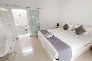 پانسیون Casa Blanca Gili Air
