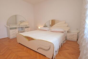 Apartment 1341