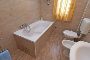 Apartment 1341