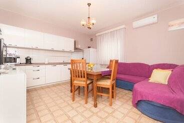 Apartment Danica