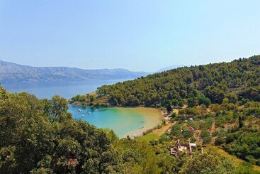 Apartment Ljerka - Postira - Brac Island