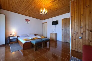 Apartments Zlatko 1397