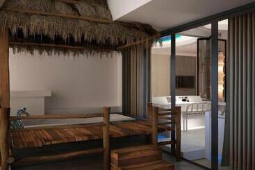 هتل Huangma Holiday Yacht View Sea Resort
