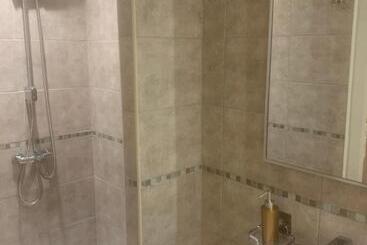 Пансион Guesthouse La Villae