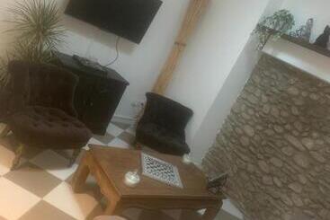 Пансион Guesthouse La Villae