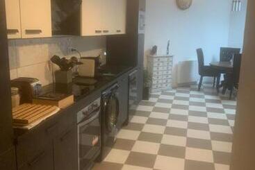 Пансион Guesthouse La Villae